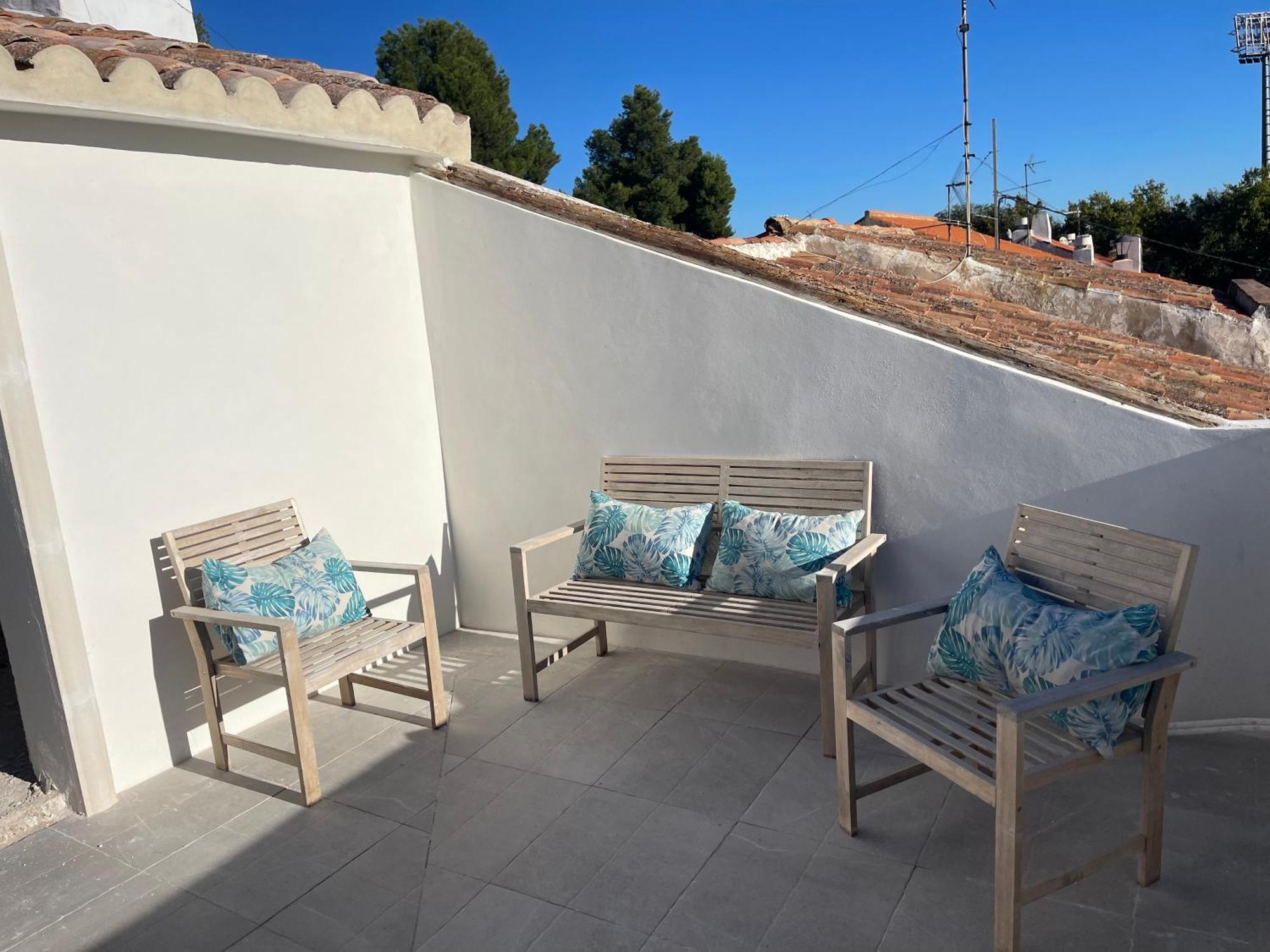 Attic Castillo Almansa Εξωτερικό φωτογραφία